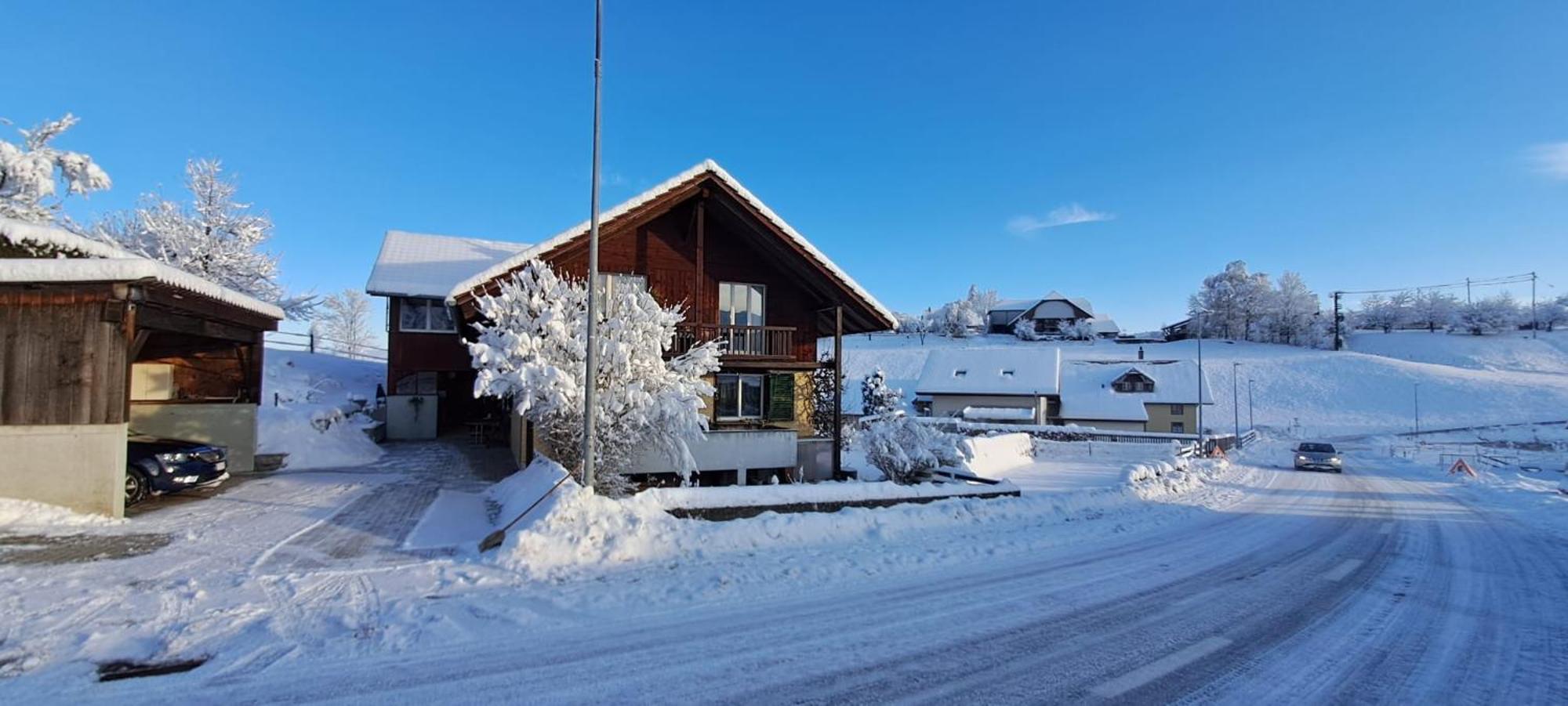 Naturnahe Familienwohnung Ruschegg Luaran gambar