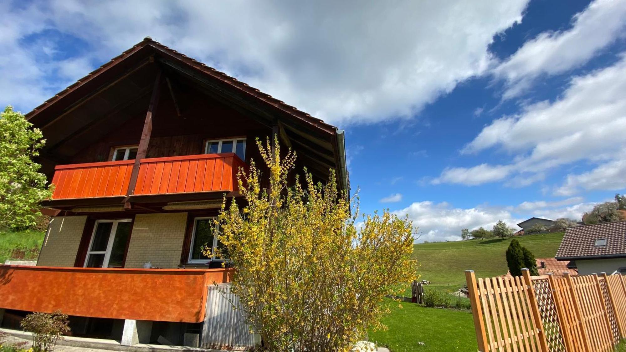 Naturnahe Familienwohnung Ruschegg Luaran gambar
